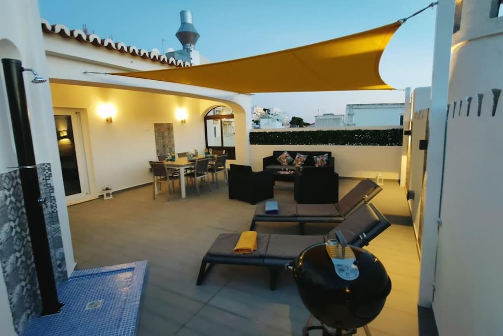 Rooftop Estreladomar Newopening- 150M To The Beach 카르보에이루 외부 사진